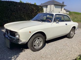 alfa romeo gt 1300 junior - 1971