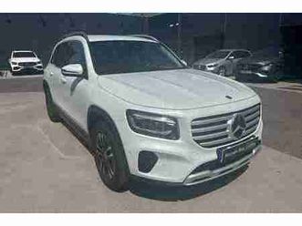 <li class=breadcrumbs-module_list-item__zg-6q mercedes classe glb glb 180 glb 180 d </ol>