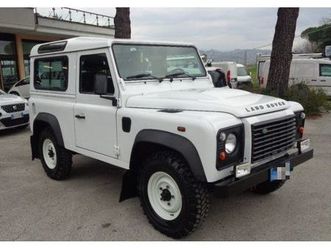 90 2.2 td4 sw n1 clima-allestito-gancio traino