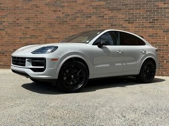new 2025 porsche cayenne coupe freeport ny 11520
