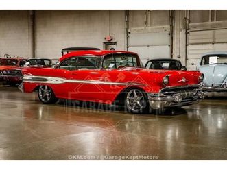 1957 pontiac chieftain