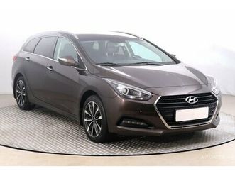 1.7 crdi,2017,navigace,tempomat,park. senzory