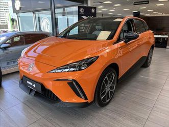 mg mg4 . exclusive 77kwh + zimní 2024