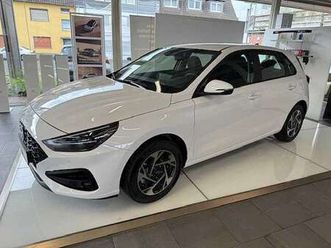 1.5 t-dpi comfort*navi*dab*kamera*led