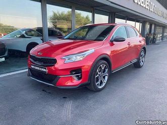 kia xceed ... maio/20