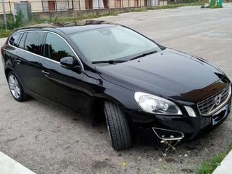 v60 i 2010 2.0 d4 ved (d3) summum geartronic