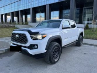 toyota tacoma trd off road_automat_koжа_led фарове
