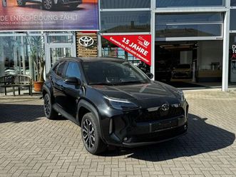 toyota yaris cross teamplayer hybrid acc shz pdc 1.99%