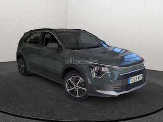 kia - niro 1.6 gdi phev 135kw 183cv concept