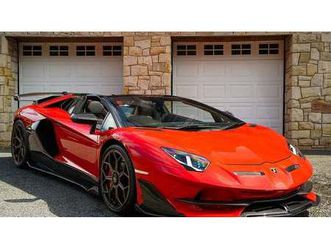 2014 lamborghini aventador rouge automatique, 7+ vitesses...