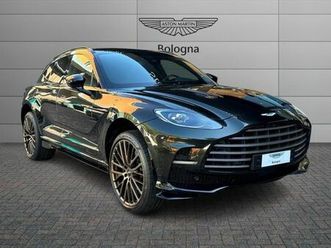 aston martin dbx 707 4.0 auto