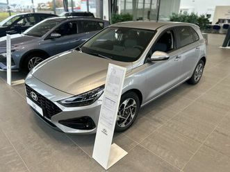 hyundai i30 i30 hb 1,5 tgdi dct go czech!