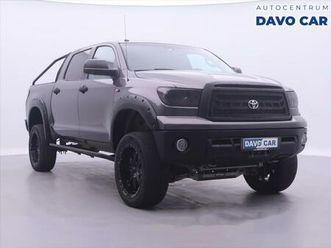 toyota tundra 5,7 v8 hemi 285kw 4x4