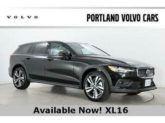new 2026 volvo v60 cross country b5 plus