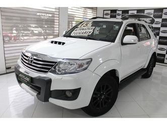 toyota sw4 3.0 srv 4x4 7 lugares diesel