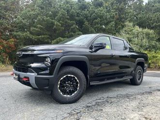 new 2026 chevrolet silverado ev trail boss