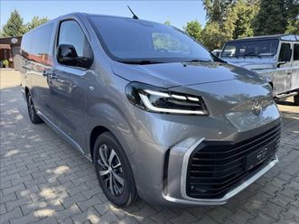 toyota proace verso business 9s comfort l2