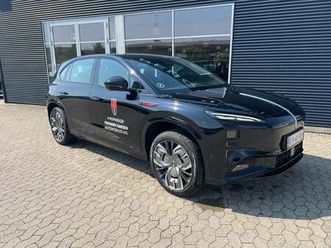 hongqi ehs7 111 exclusive 5d