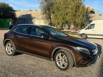 mercedes-benz gla200cdi 4m