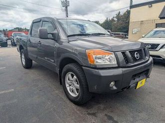 2012 nissan titan pro-4x