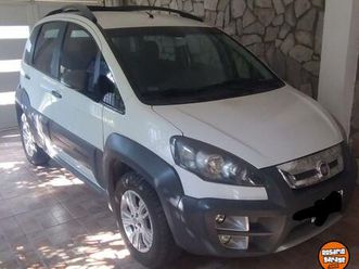 fiat idea adventure 1.6 e-torq