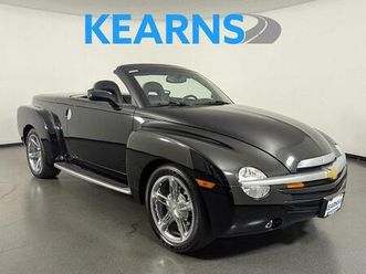 used 2004 chevrolet ssr base
