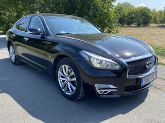 infiniti q70 2.2 d premium (automata) 245ekm.leinformálható.apróbb esztétikai hibákkal!
