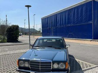 w123