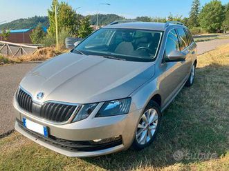 skoda octavia wagon 1.4 g-tec executive metano