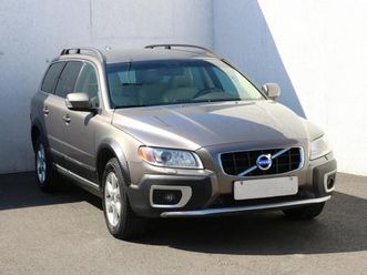 volvo xc70 2.4 d4 kombi - kombi nafta