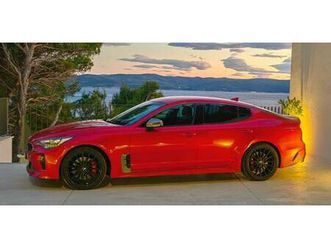 kia stinger hatchback 272kw automat
