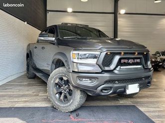 dodge ram 1500 crew cab rebel night edition 5.7 v8 395 ch t-o + hk + acc + caméra 360 + tva + ethanol