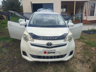 продажа toyota ractis, 2010 год в чите
