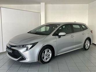 corolla 1.8 hybrid active