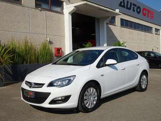 astra sedan 1.4 t advance gpl-tech 140cv e6
