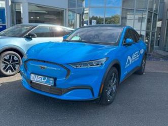 ford mustang mach-e basis