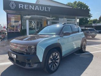 r4 e-tech cr 52kwh iconic