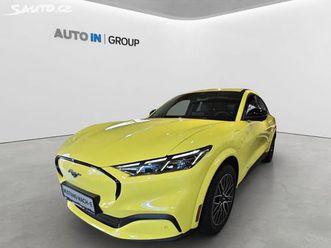 ford mustang mach-e mach-e premium 5d 88 kwh,0 pro