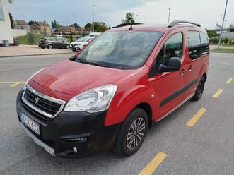 peugeot partner 1,6 bluehdi 2017, 2017 god.