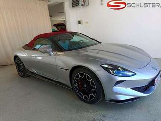 mg cyberster 77kwh trophy