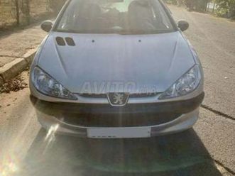 peugeot 206 essence manuelle 2005 à salé