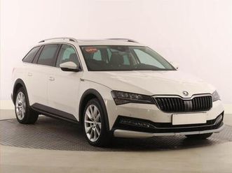 škoda superb scout 2.0 tsi