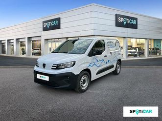 e-partner-fourgon-m-800-kg-136-ch-batterie-54-kwh