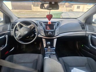 hyundai i40 dizel 2012 1.7 100kw manuelni