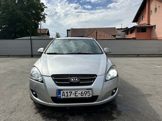 kia ceed dizel 2008 2.0 103kw manuelni