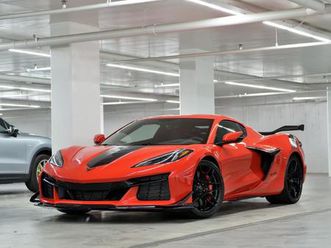 2023 chevrolet corvette z06 c8r 2lz / z07 package / delivery milleage