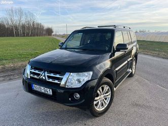 mitsubishi pajero 3.2 di-d instyle navi aut. 3,5t vontatás! 7 személy!