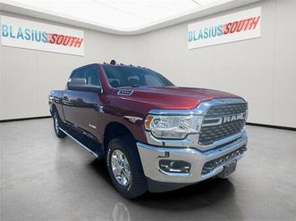 2022 ram 3500 big horn crew cab 4x4 6'4' box