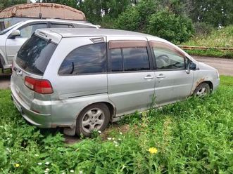продажа nissan liberty, 2001 год в омске