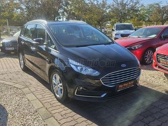 ford s-max 2.0 ecoblue titanium navigáció.digit klíma. tolató kamera